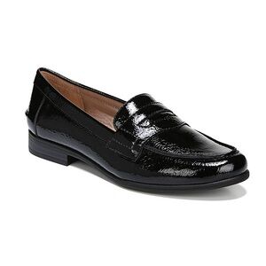 8.5 womens Life Stride Women's Black Croc-Embossed Loafer